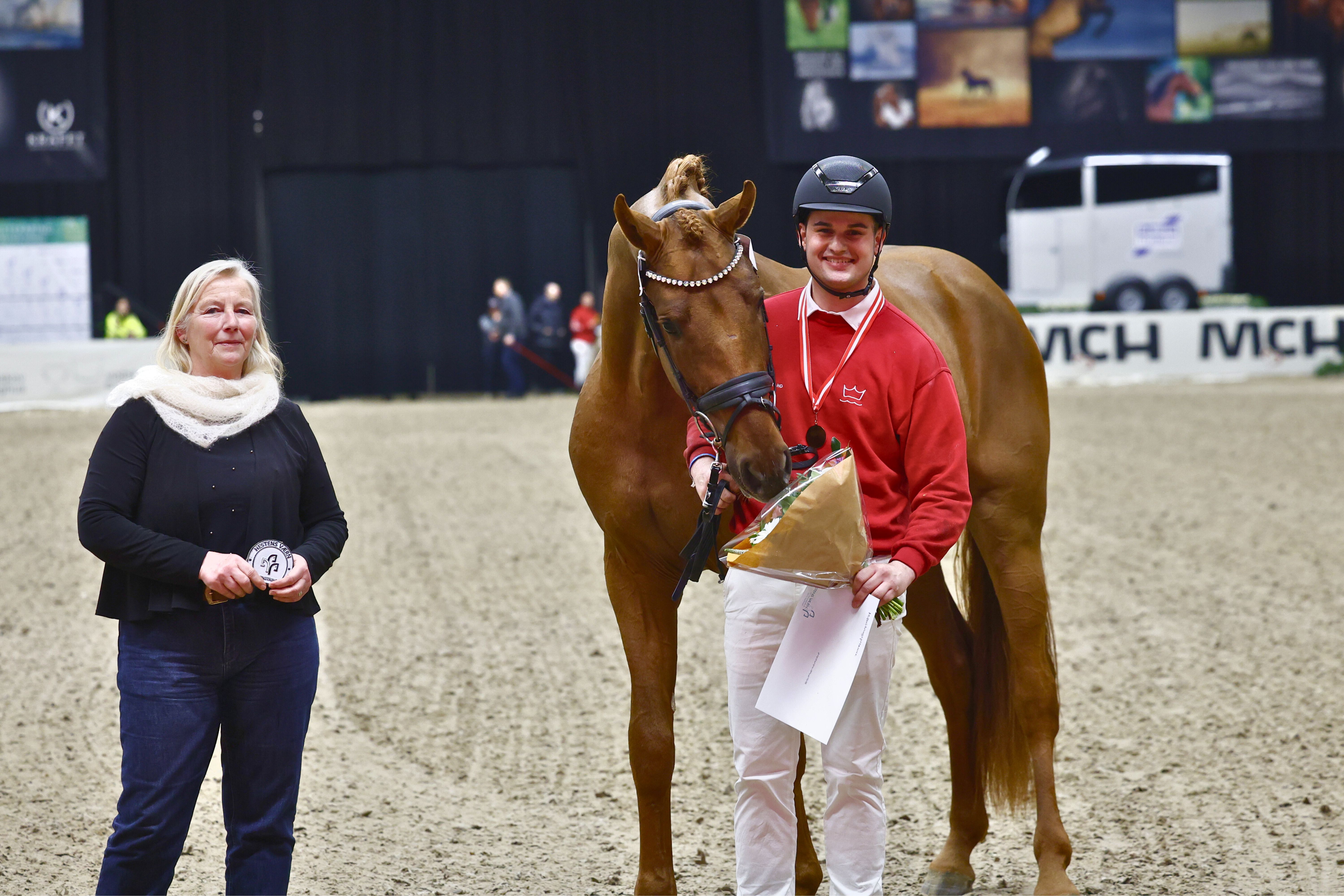 Modtageren af medaljen 2024: Betina Møller Jensen. Foto: Ridehesten